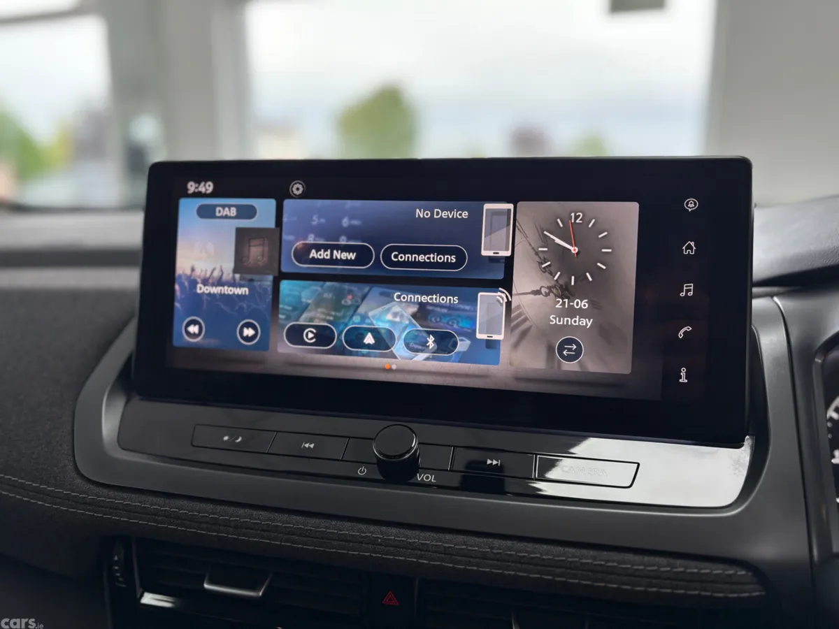 Nissan Qashqai SUV, Petrol Hybrid, 2024, Green