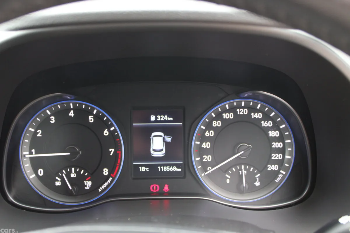 Hyundai KONA MPV, Petrol, 2019, Blue