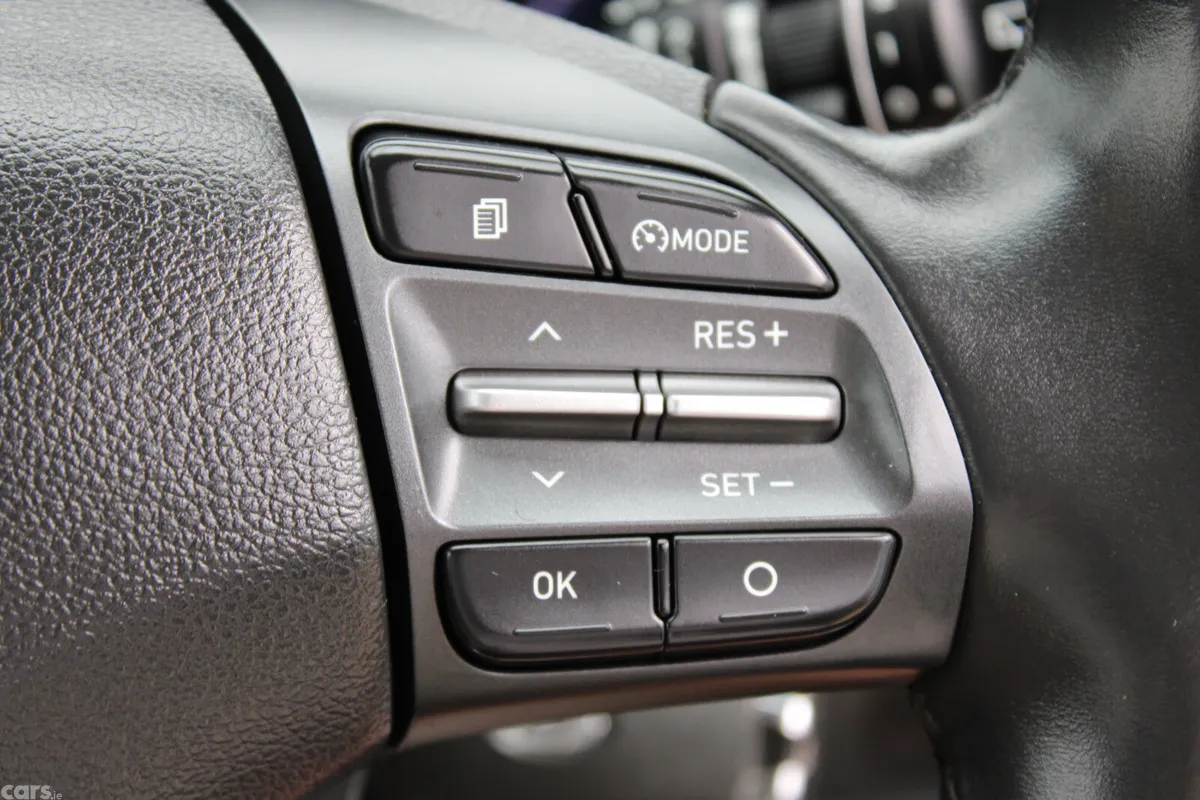 Hyundai KONA MPV, Petrol, 2019, Blue