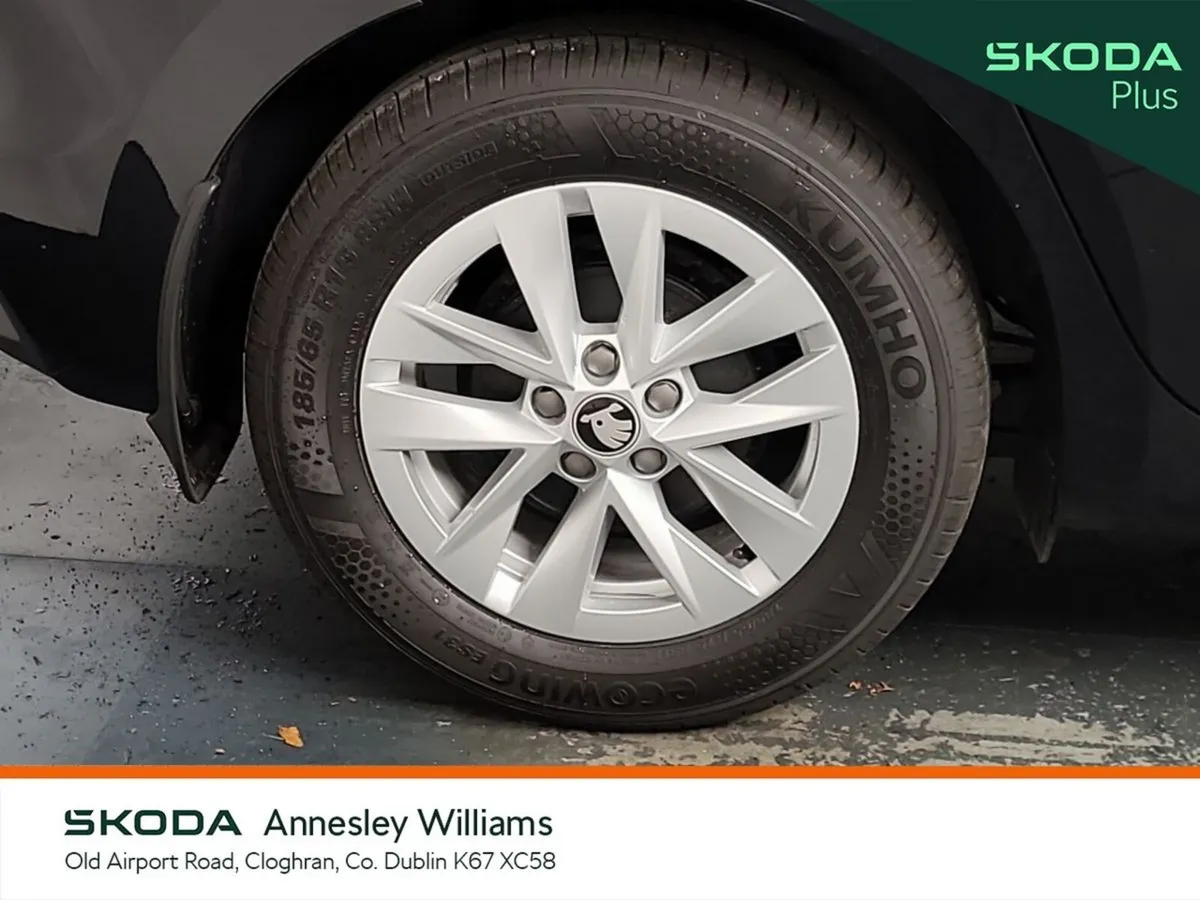 Skoda Fabia Hatchback, Petrol, 2026, Black