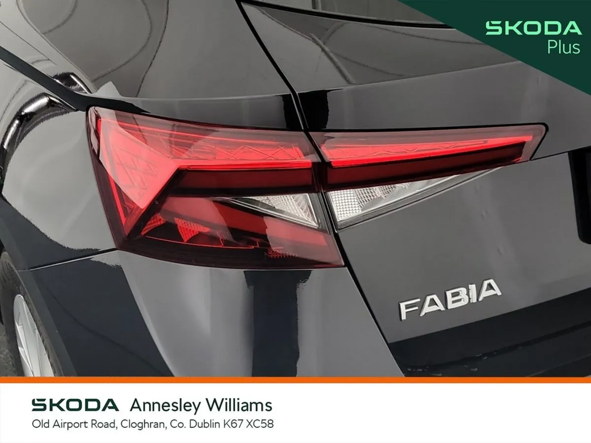 Skoda Fabia Hatchback, Petrol, 2026, Black