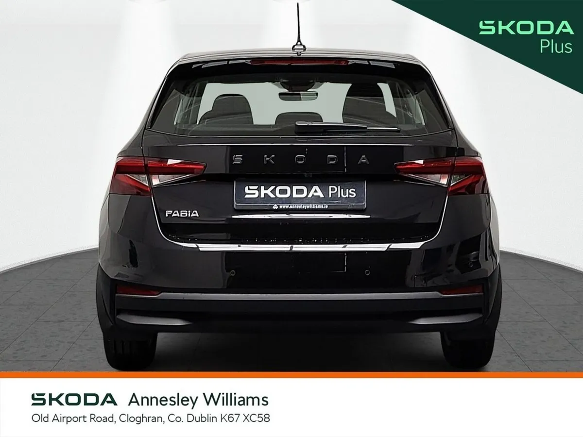 Skoda Fabia Hatchback, Petrol, 2026, Black