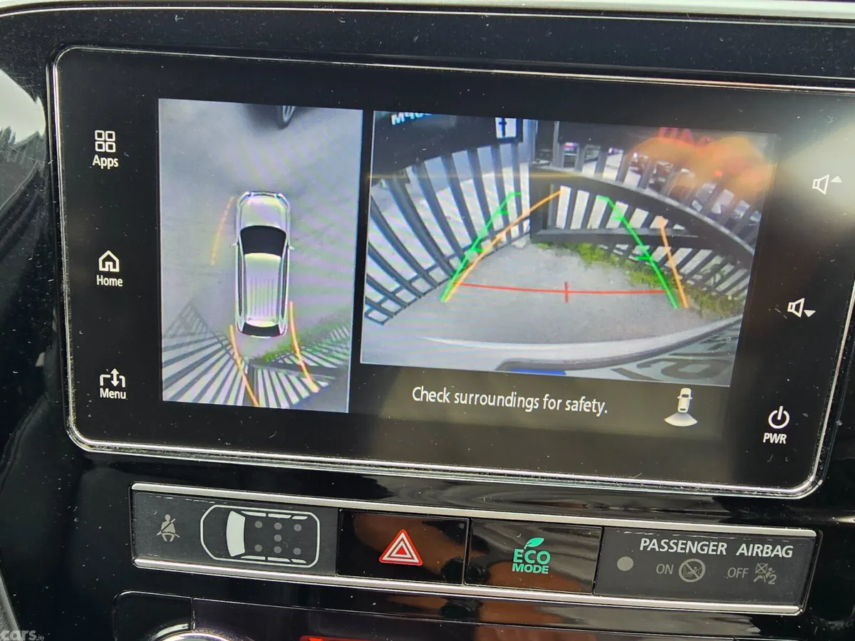 Mitsubishi Outlander SUV, Petrol Plug-in Hybrid, 2019, White