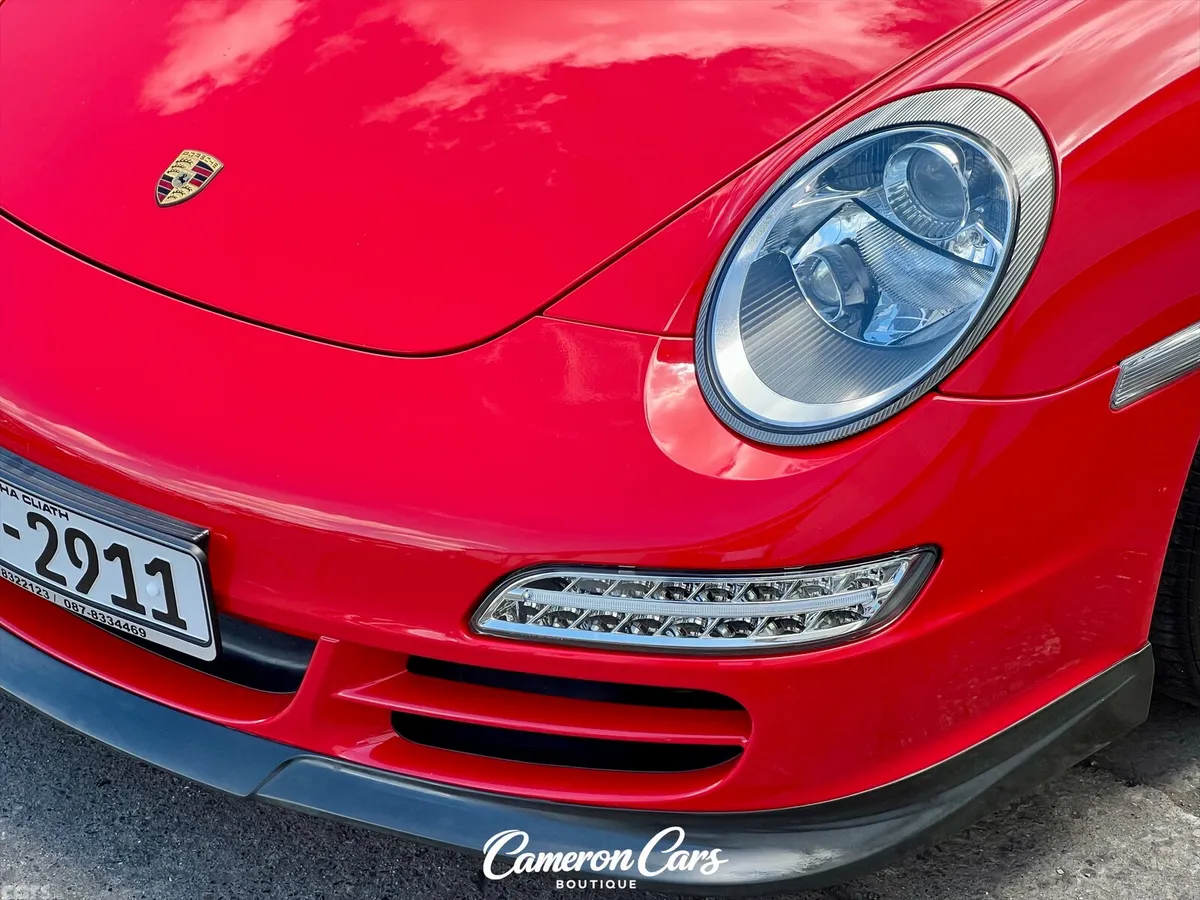 Porsche 911 Coupe, Petrol, 2006, Red