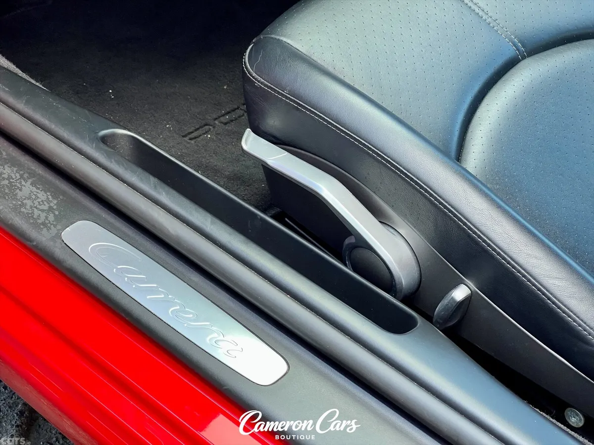 Porsche 911 Coupe, Petrol, 2006, Red