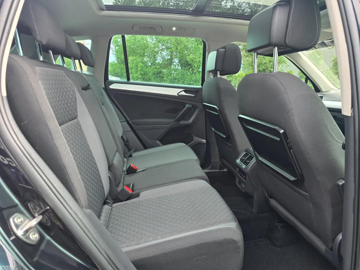 Volkswagen Tiguan SUV, Diesel, 2017, Black