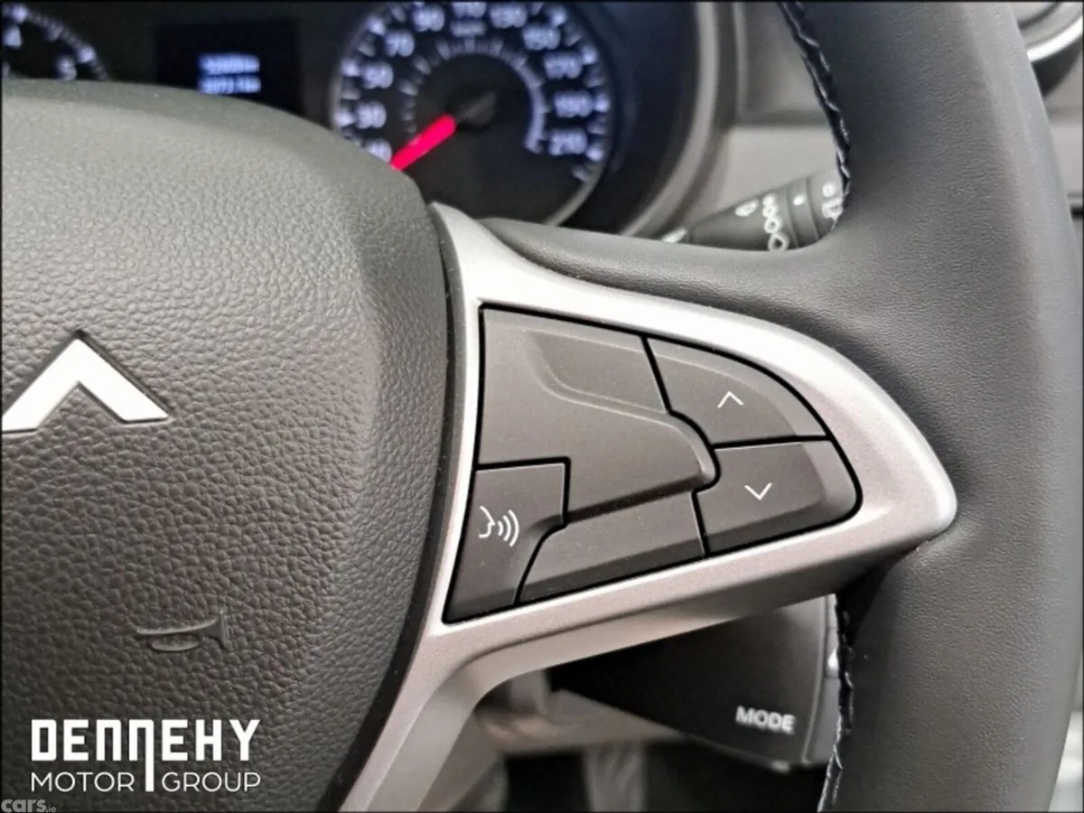 Dacia Duster SUV, Diesel, 2024, White