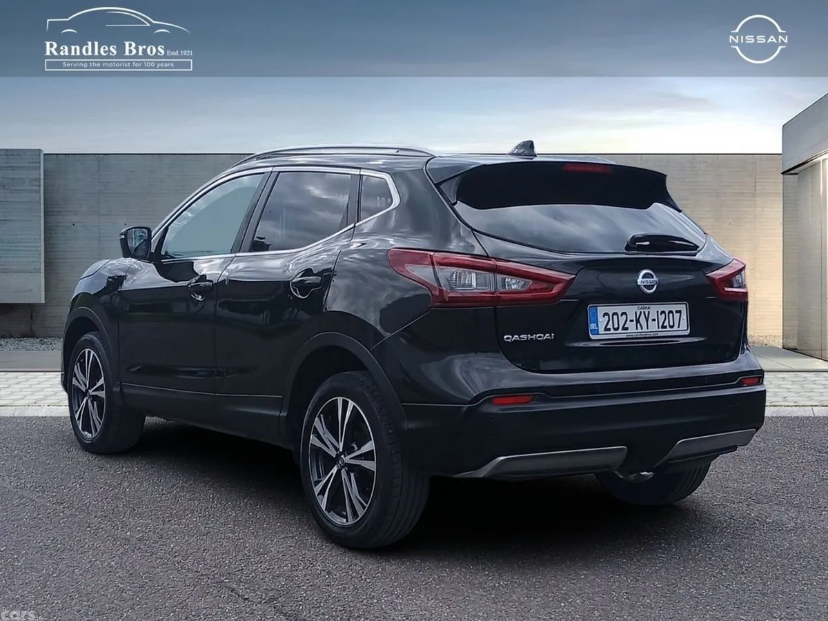 Nissan Qashqai Hatchback, Diesel, 2020, Black