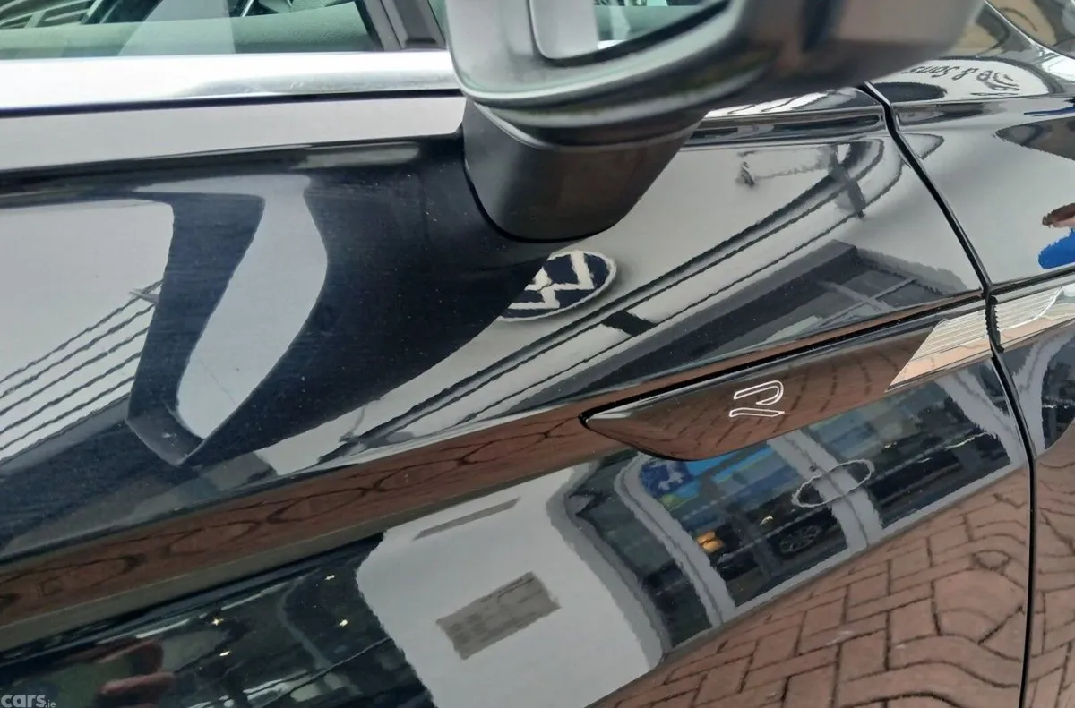 Volkswagen Tiguan SUV, Diesel, 2023, Black