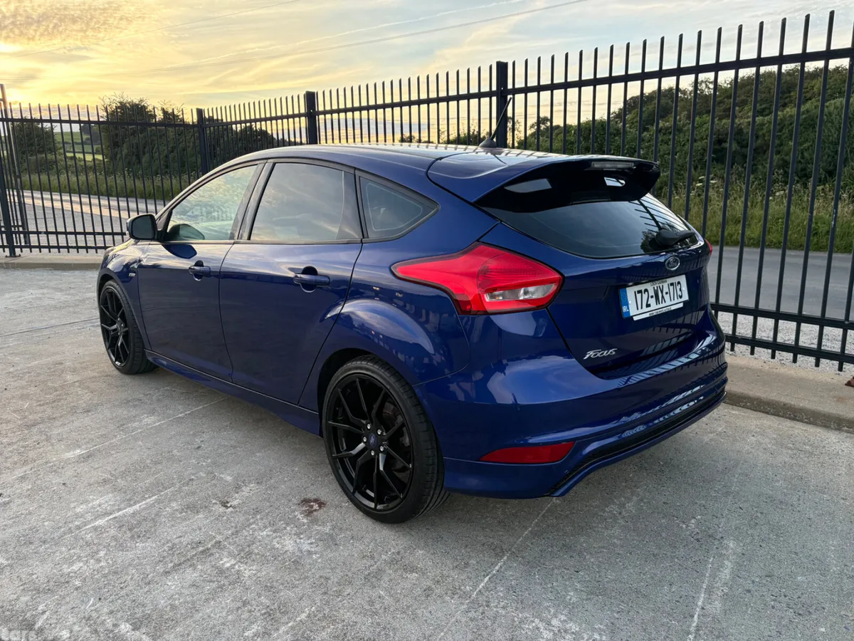 Ford Focus Hatchback, Diesel, 2017, Blue