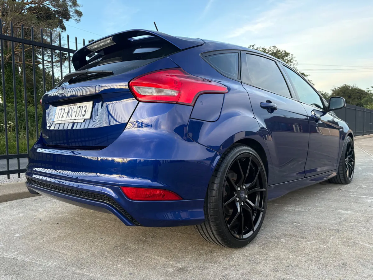 Ford Focus Hatchback, Diesel, 2017, Blue