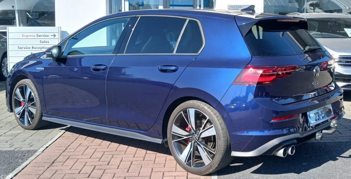 Volkswagen Golf Estate, Diesel, 2023, Blue
