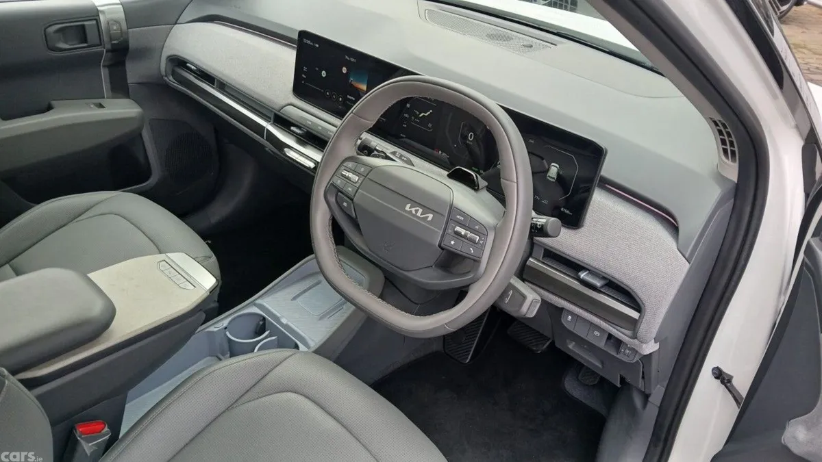 Kia EV3 MPV, Electric, 2025, White
