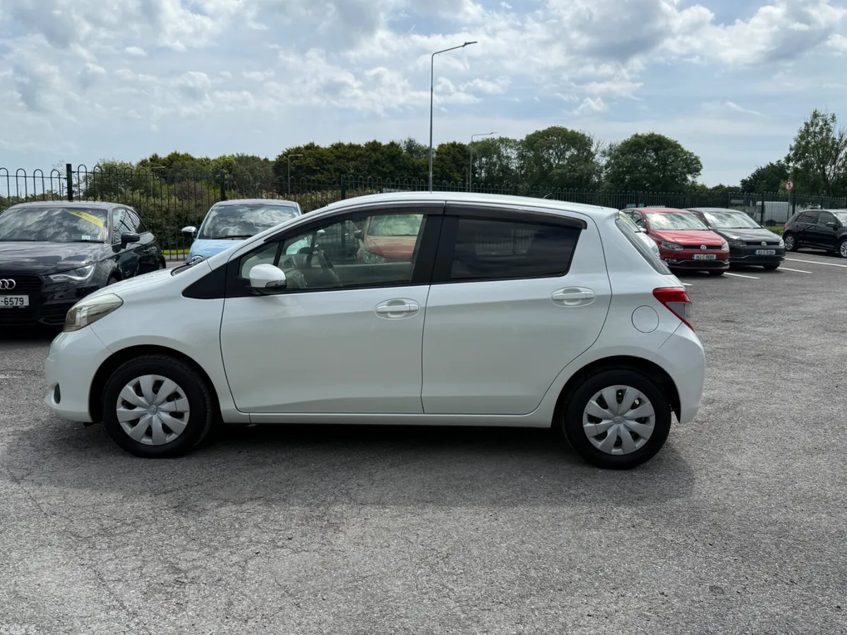 Toyota Vitz Hatchback, Petrol, 2012, White