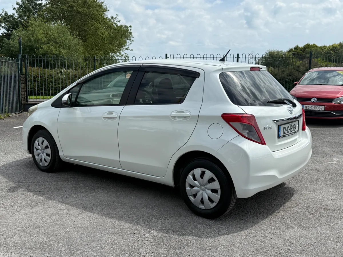 Toyota Vitz Hatchback, Petrol, 2012, White