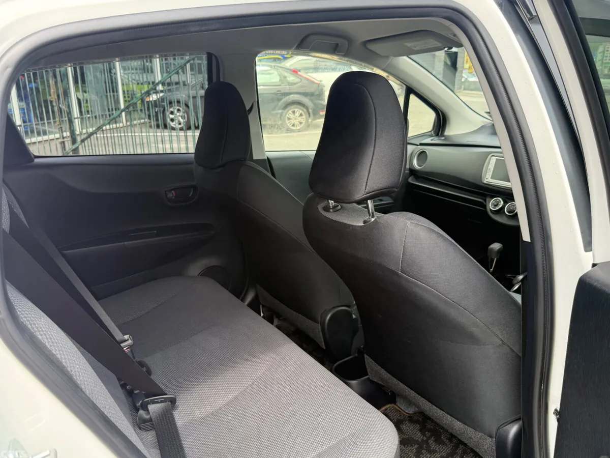 Toyota Vitz Hatchback, Petrol, 2012, White