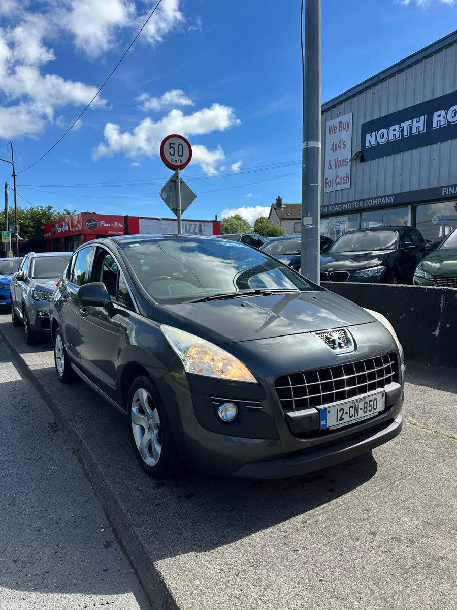 Peugeot 3008 MPV, Diesel, 2012, Grey