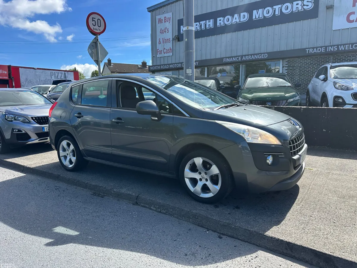 Peugeot 3008 MPV, Diesel, 2012, Grey