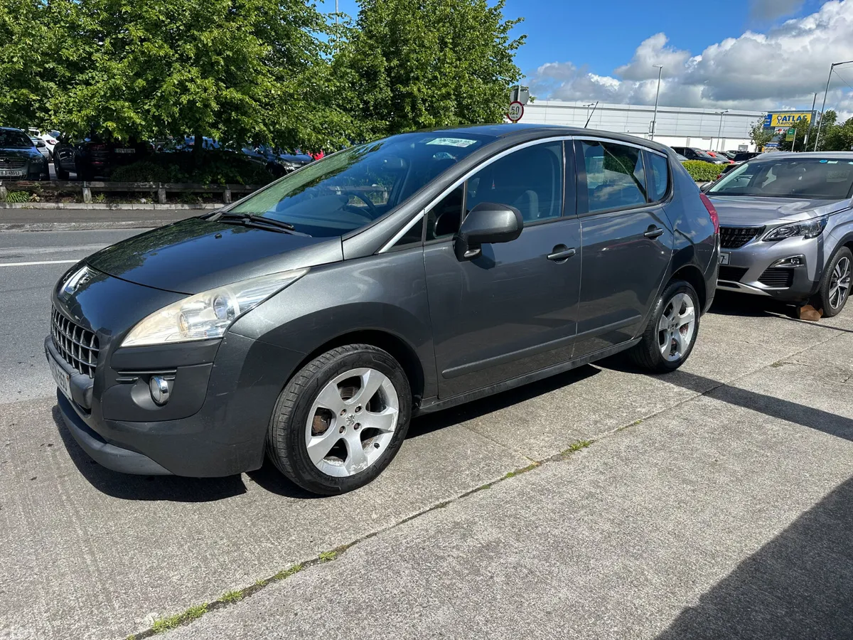 Peugeot 3008 MPV, Diesel, 2012, Grey