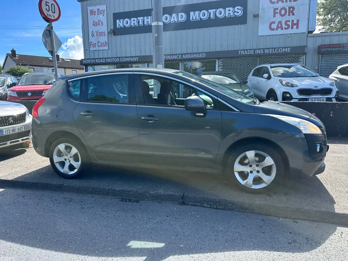 Peugeot 3008 MPV, Diesel, 2012, Grey