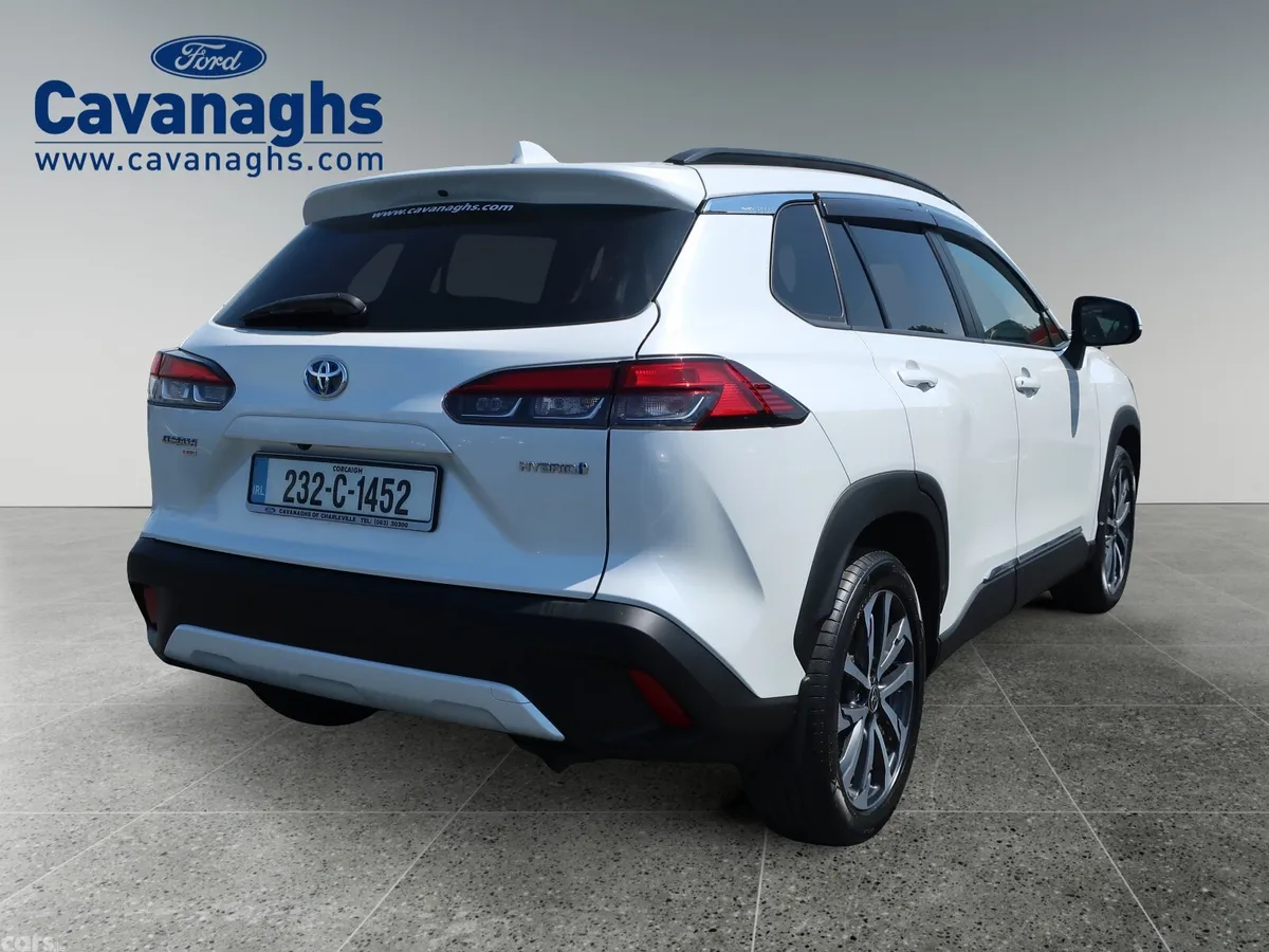 Toyota Corolla Hatchback, Petrol Hybrid, 2023, White