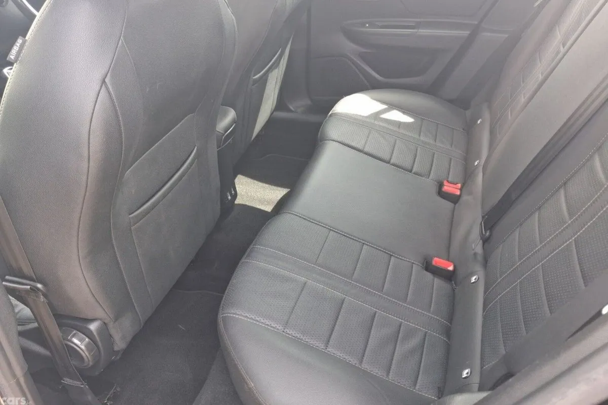 Opel Mokka SUV, Petrol, 2023, Black