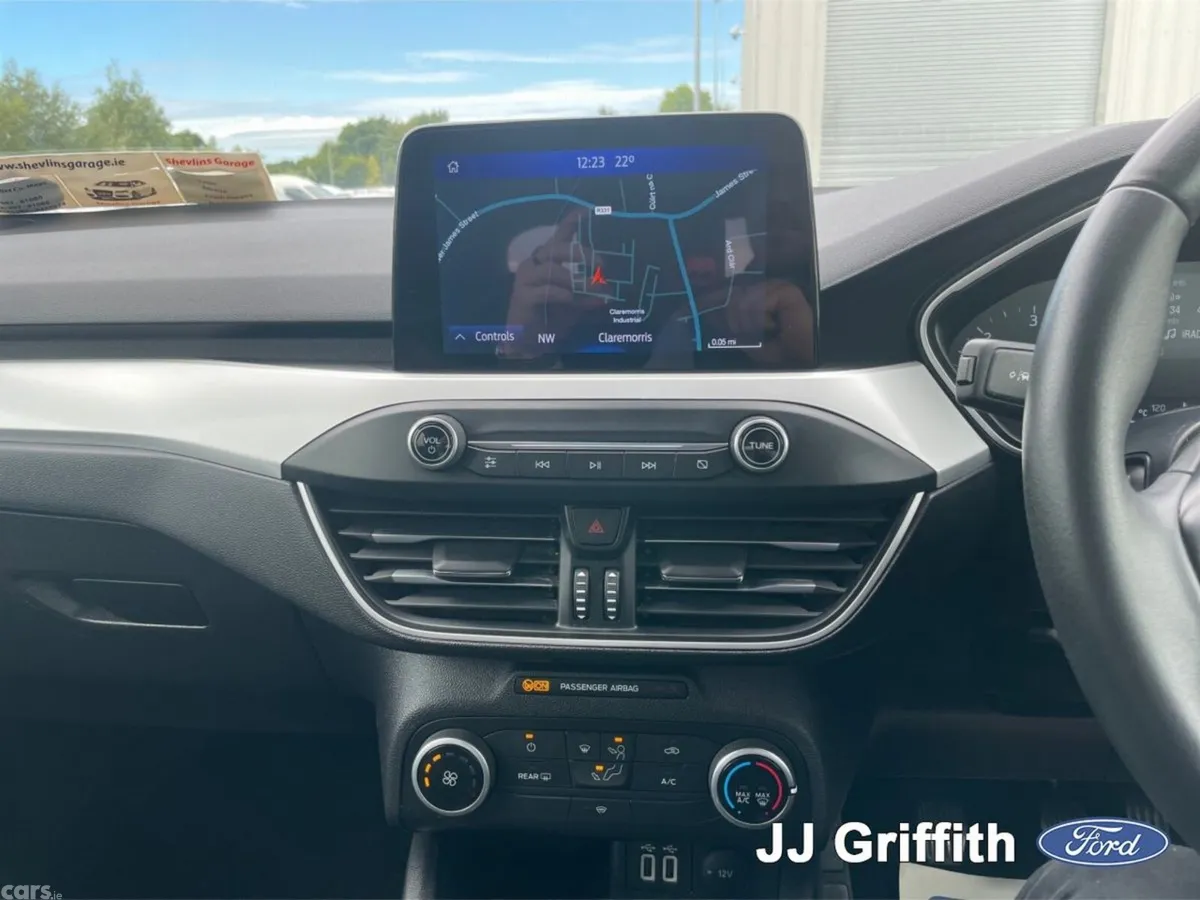 Ford Focus Hatchback, Diesel, 2021, Black