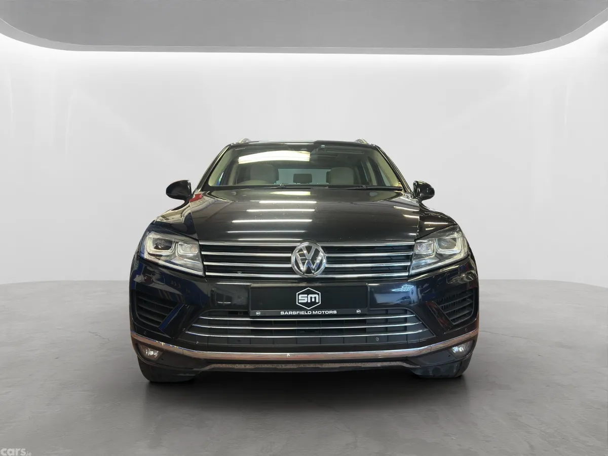 Volkswagen Touareg SUV, Diesel, 2018, Black