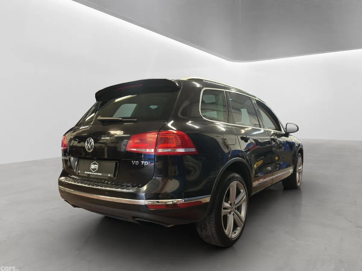 Volkswagen Touareg SUV, Diesel, 2018, Black