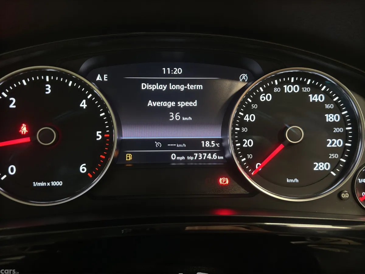 Volkswagen Touareg SUV, Diesel, 2018, Black