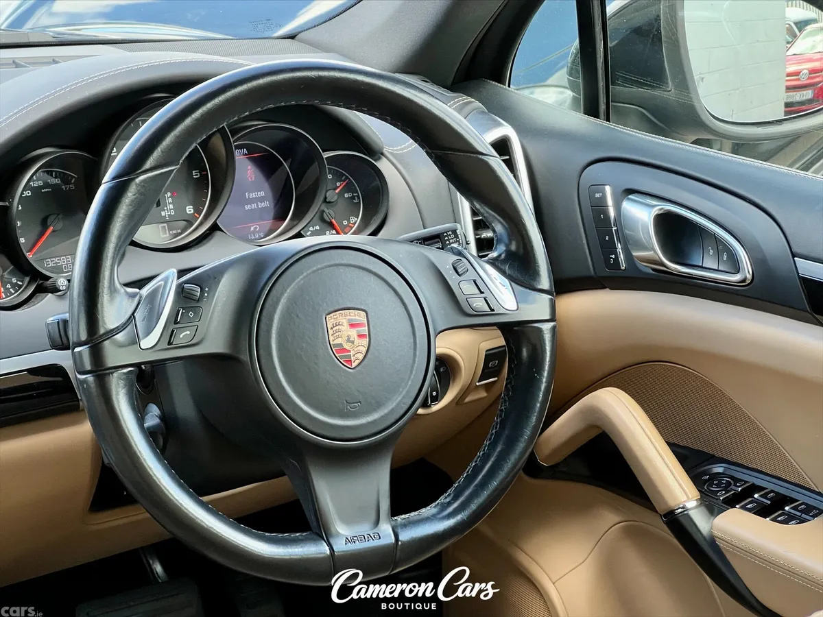 Porsche Cayenne SUV, Diesel, 2014, Black