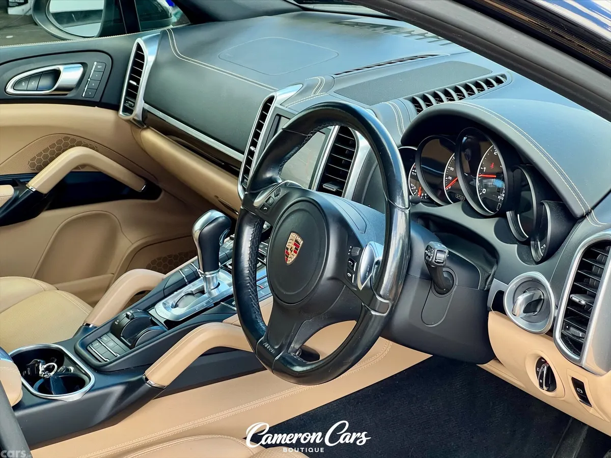 Porsche Cayenne SUV, Diesel, 2014, Black