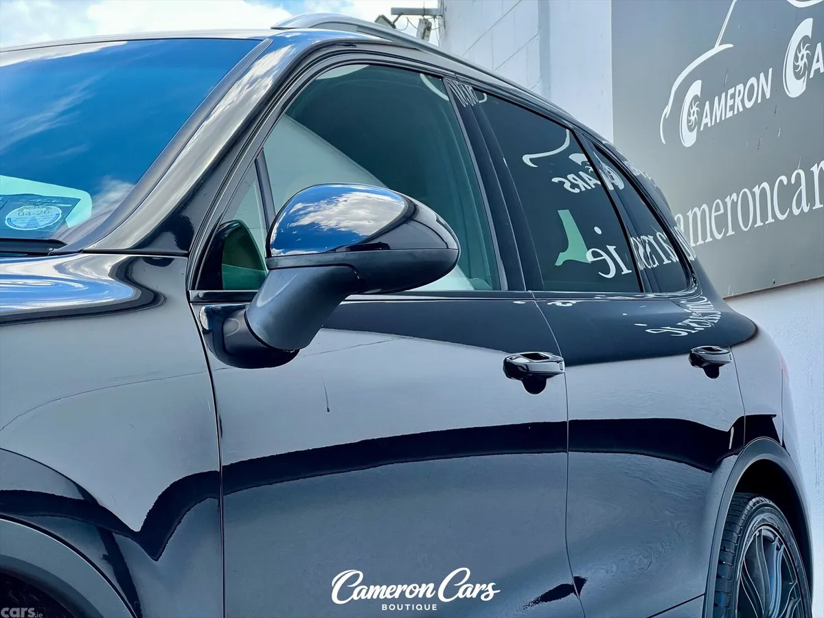 Porsche Cayenne SUV, Diesel, 2014, Black