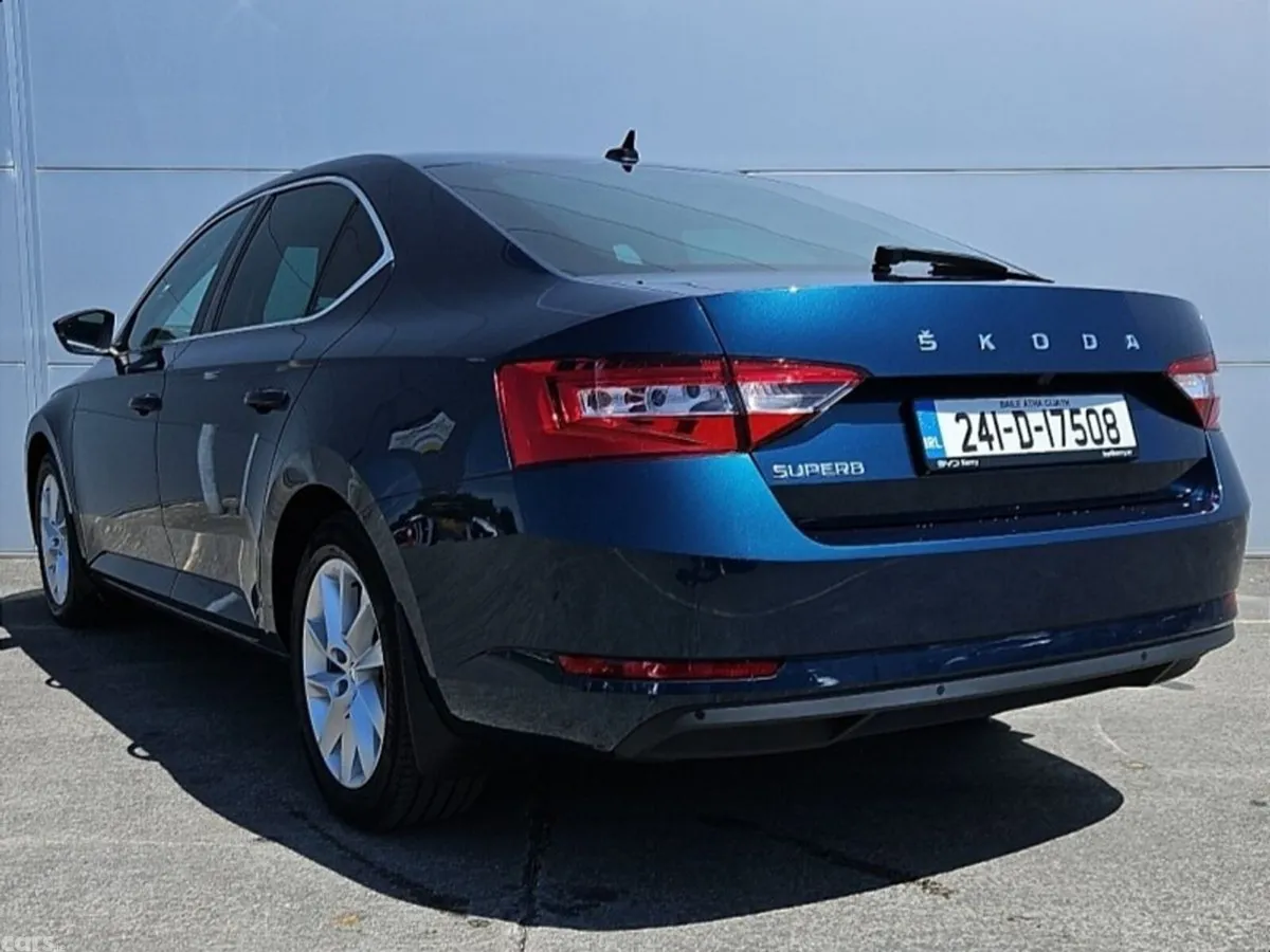 Skoda Superb Saloon, Diesel, 2024, Blue