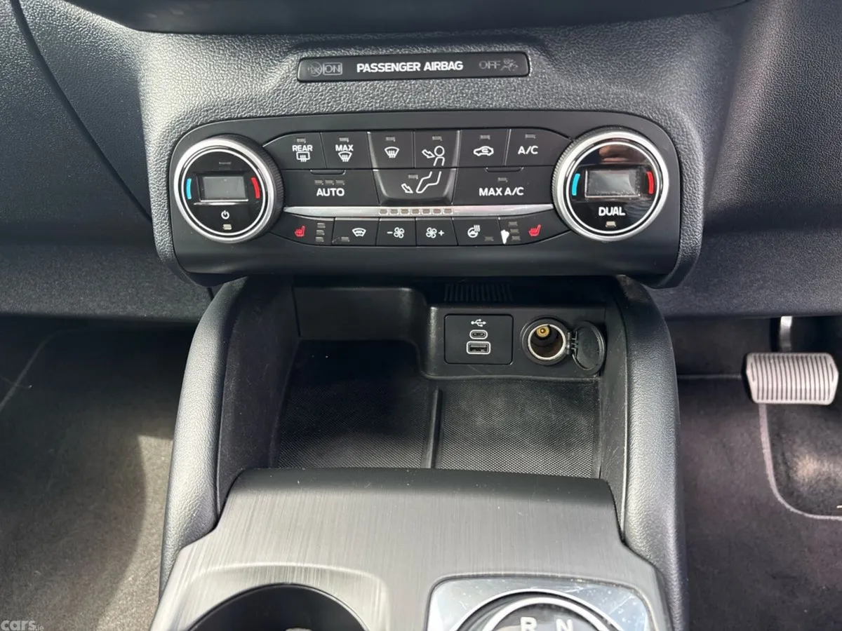 Ford Kuga SUV, Petrol Hybrid, 2022, Grey