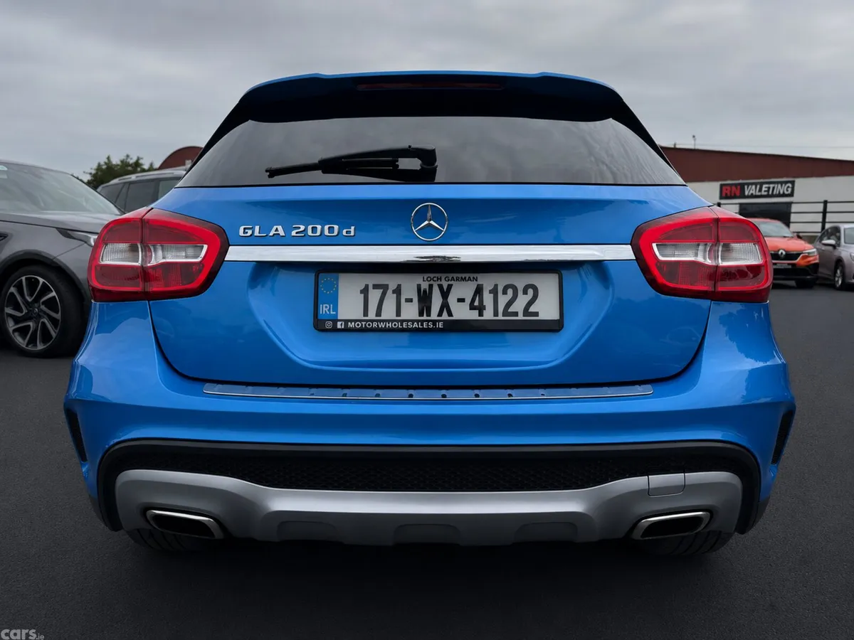 Mercedes-Benz GLA SUV, Diesel, 2017, Blue