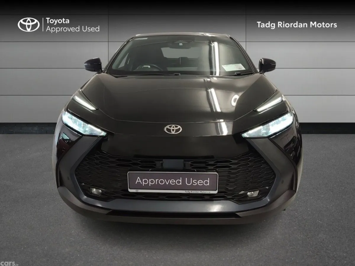 Toyota C-HR SUV, Petrol Hybrid, 2025, Black