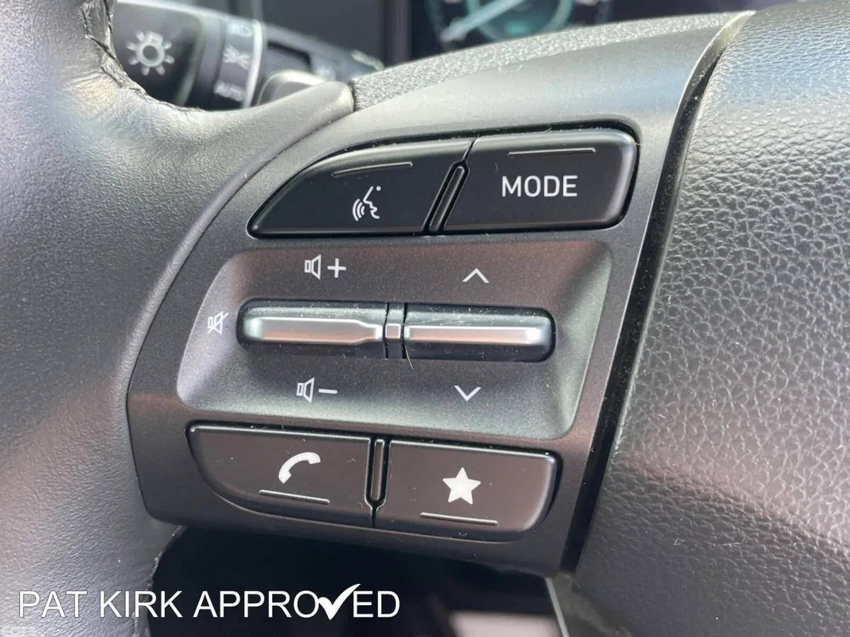 Hyundai KONA Hatchback, Petrol Hybrid, 2023, Black