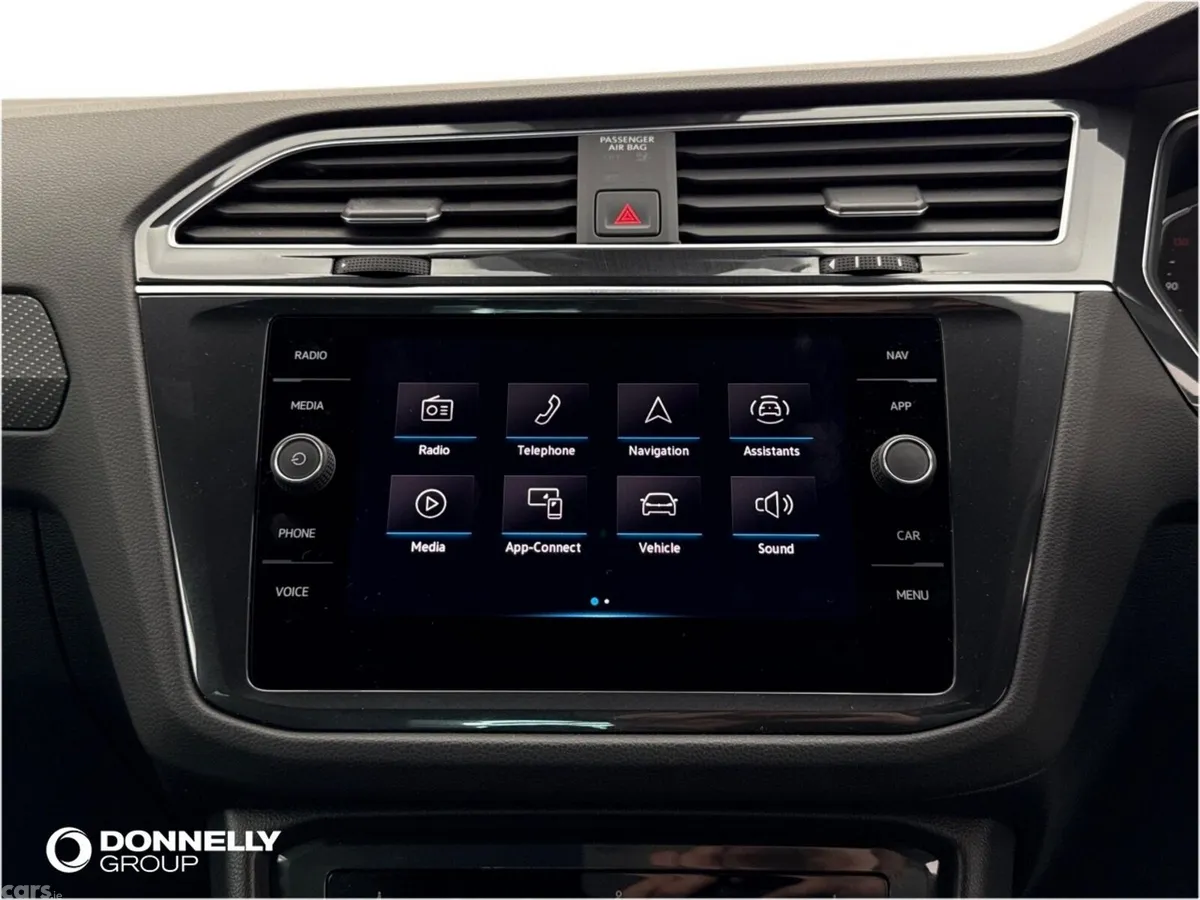 Volkswagen Tiguan Estate, Diesel, 2022, White