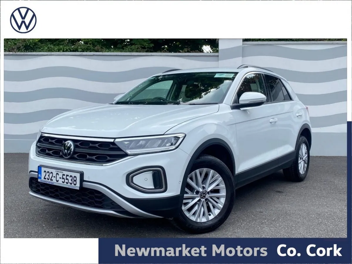 Volkswagen T-Roc SUV, Petrol, 2023, White