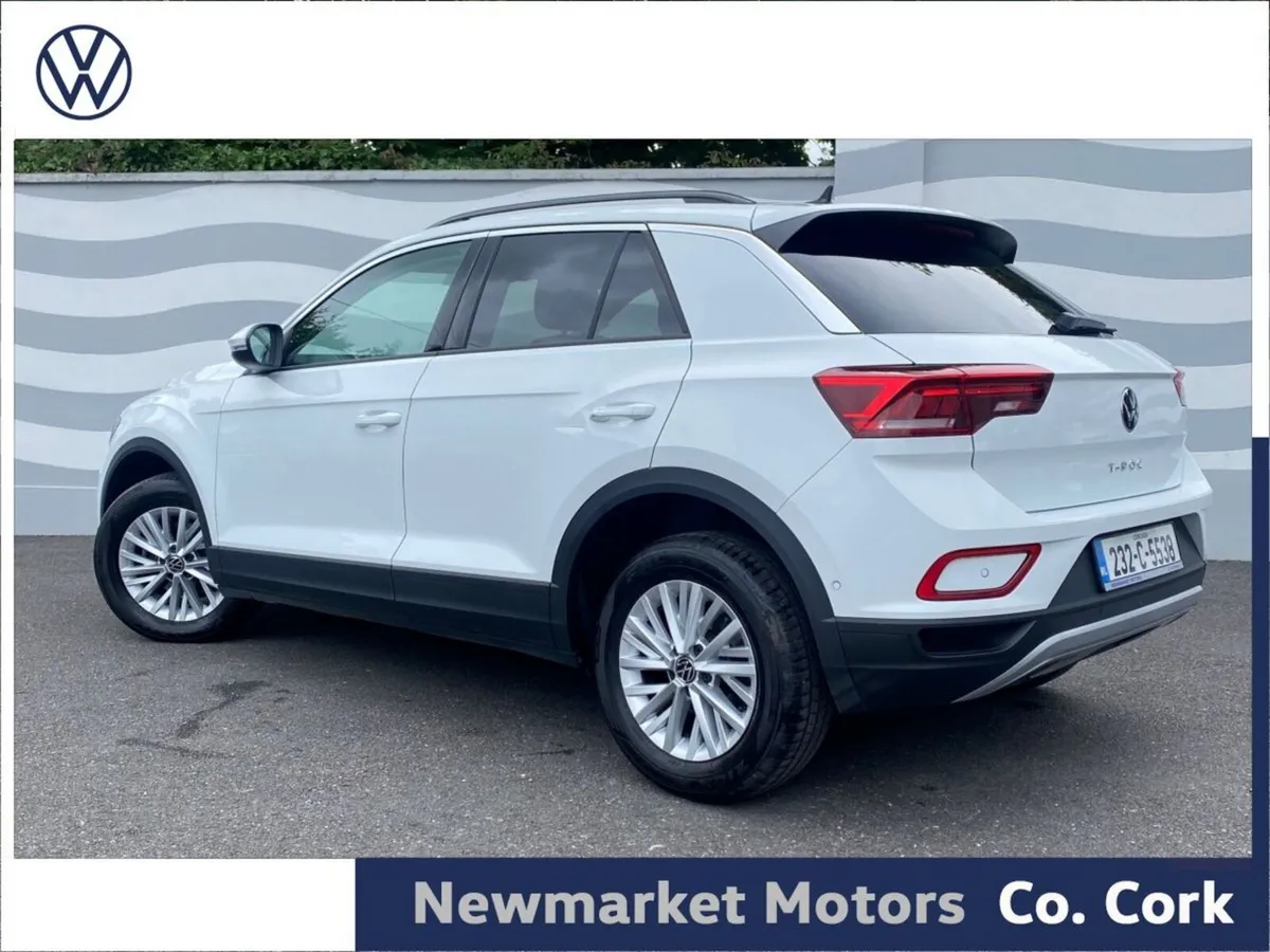 Volkswagen T-Roc SUV, Petrol, 2023, White