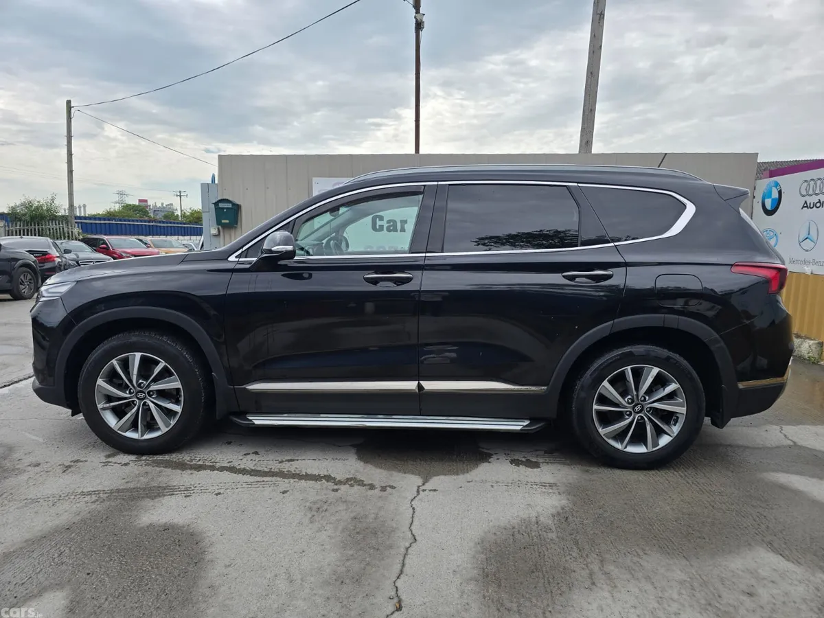 Hyundai Santa Fe SUV, Diesel, 2019, Black