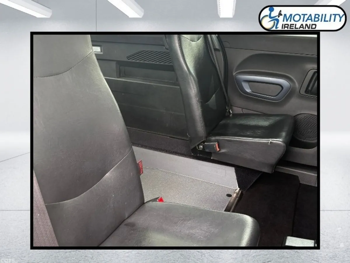 Peugeot Rifter MPV, Diesel, 2024, Black