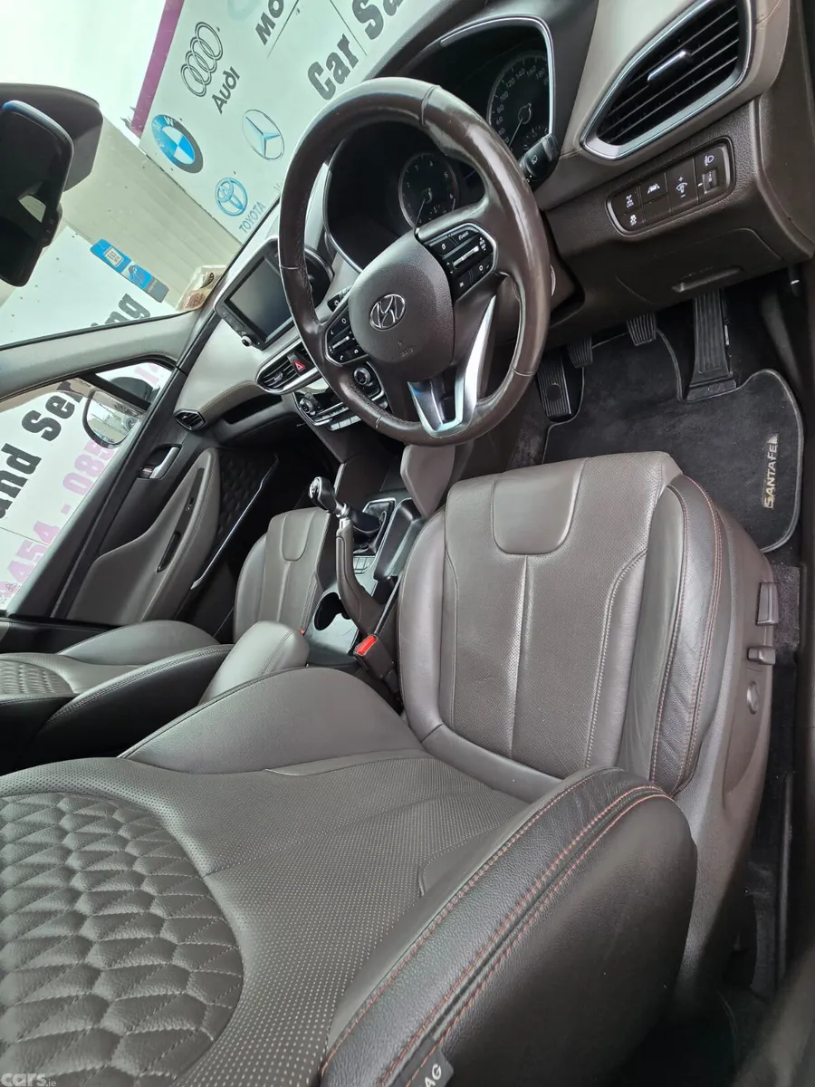 Hyundai Santa Fe SUV, Diesel, 2019, Black