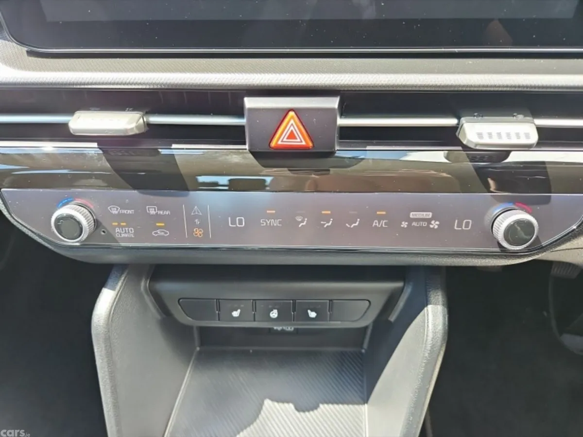 Kia Sportage SUV, Diesel Hybrid, 2026, Grey