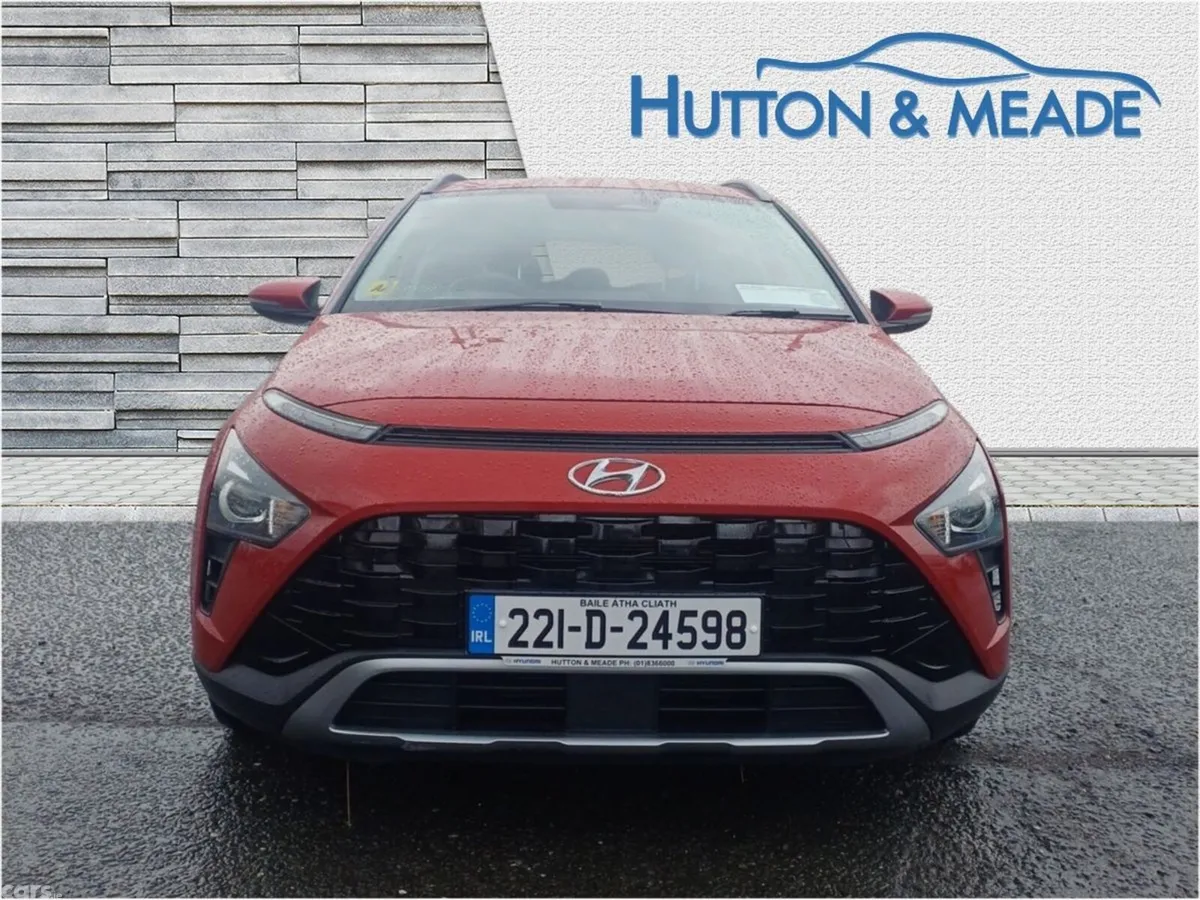 Hyundai Bayon Hatchback, Petrol, 2022, Red