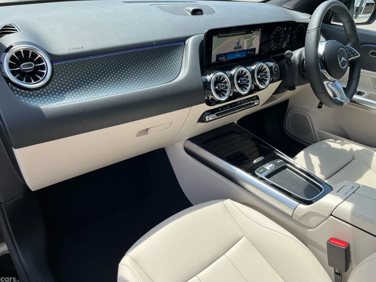 Mercedes-Benz GLA SUV, Diesel, 2026, Black