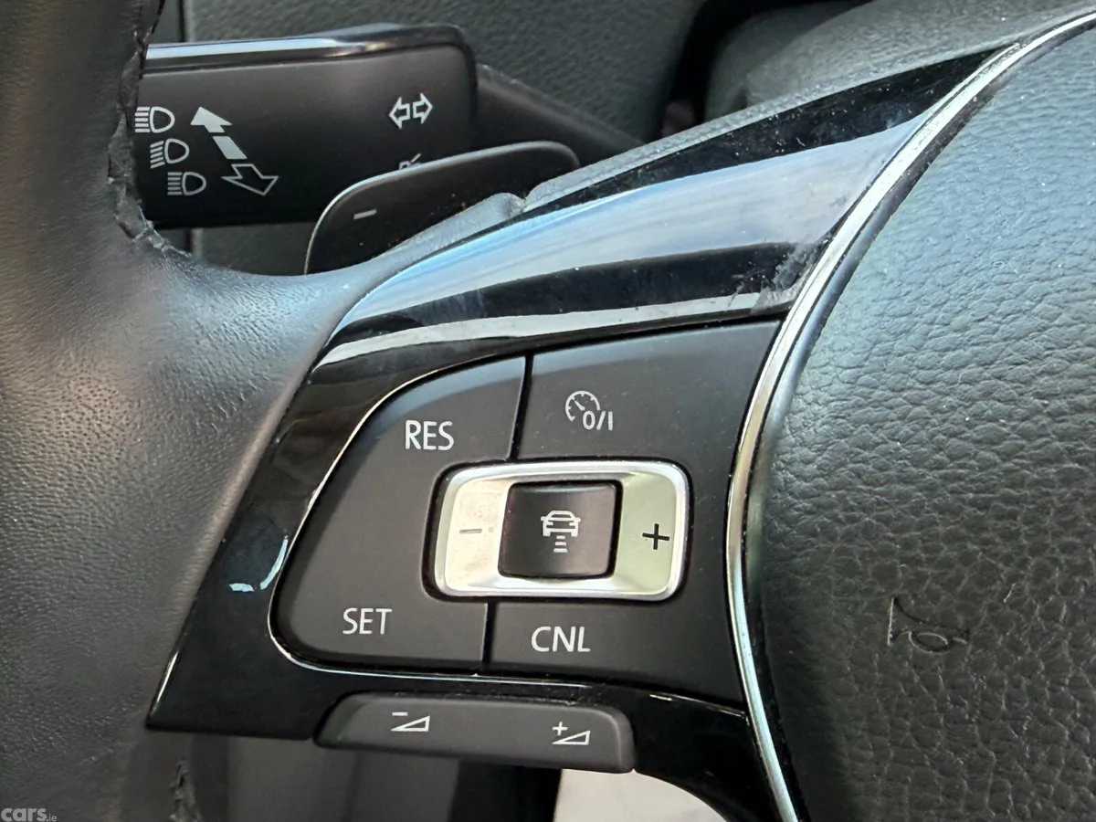 2015 Volkswagen Polo 1.2 TSI Petrol,Auto, 19K KM, Dublin