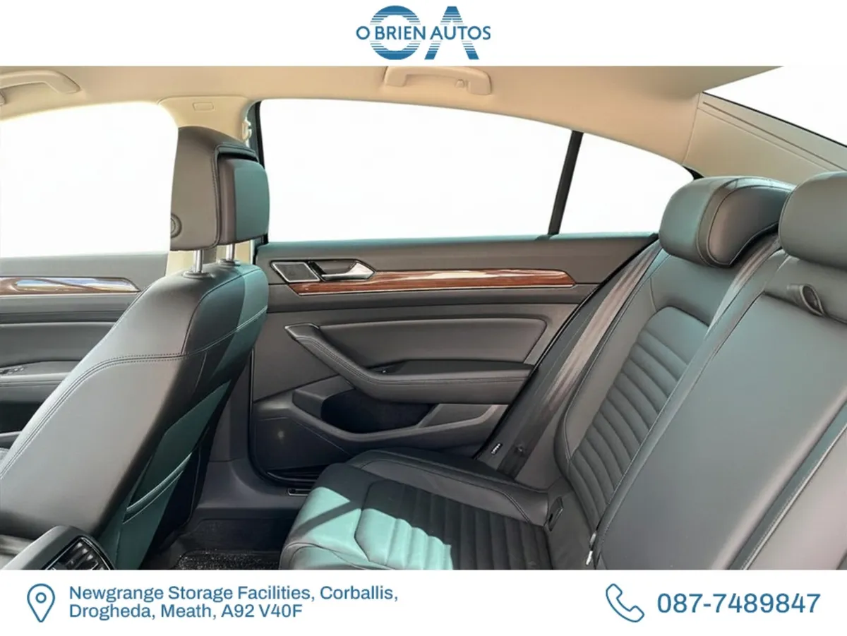 Volkswagen Passat Saloon, Diesel, 2019, Silver
