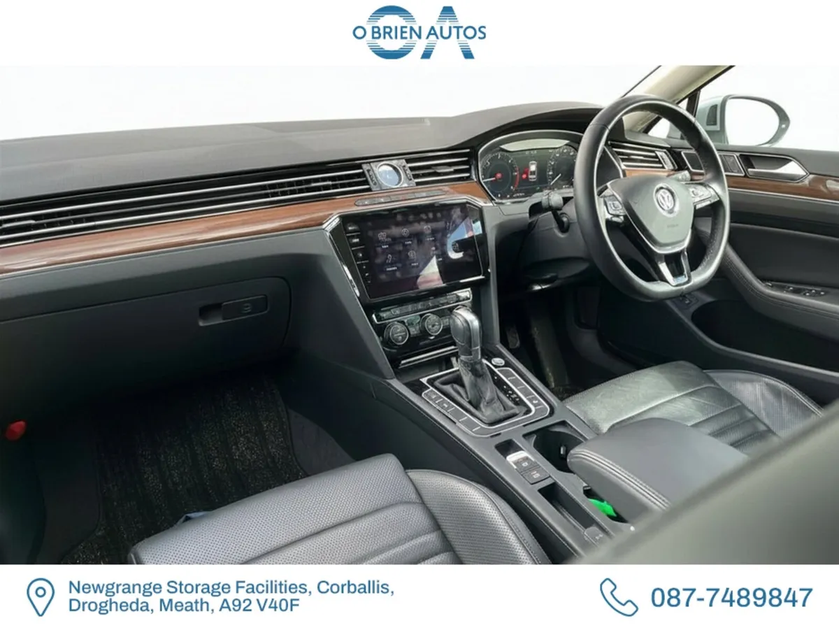 Volkswagen Passat Saloon, Diesel, 2019, Silver